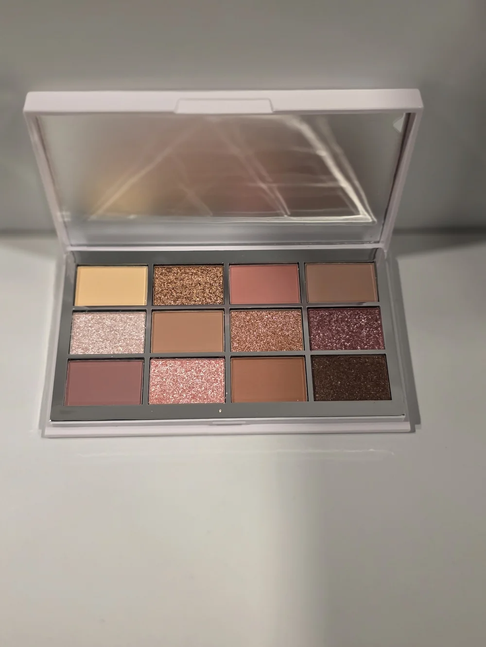 Sephora Rose & Peach 12-Shade Eyeshadow Palette
